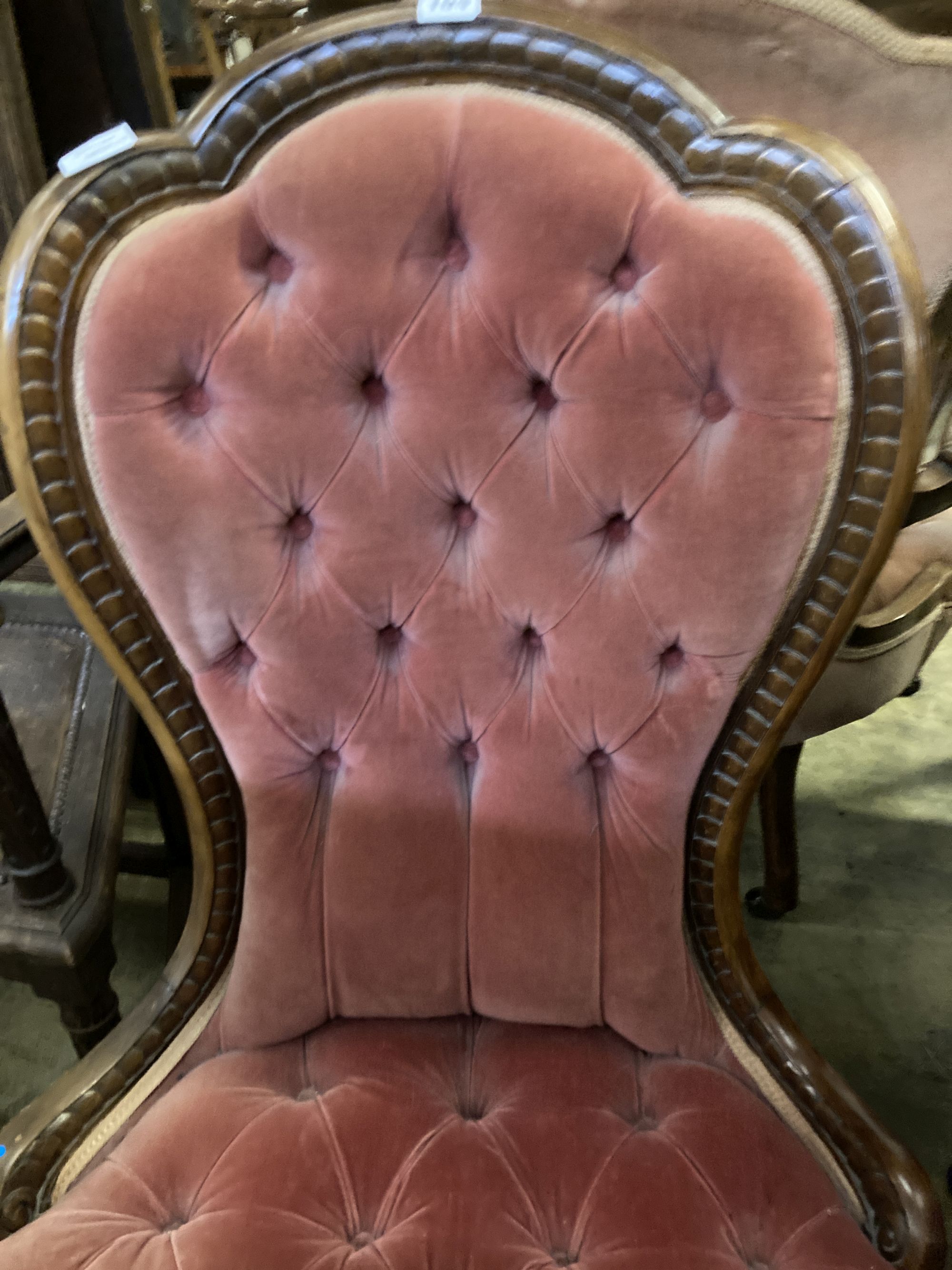 A Victorian walnut button back nursing chair, width 60cm, depth 60cm, height 96cm